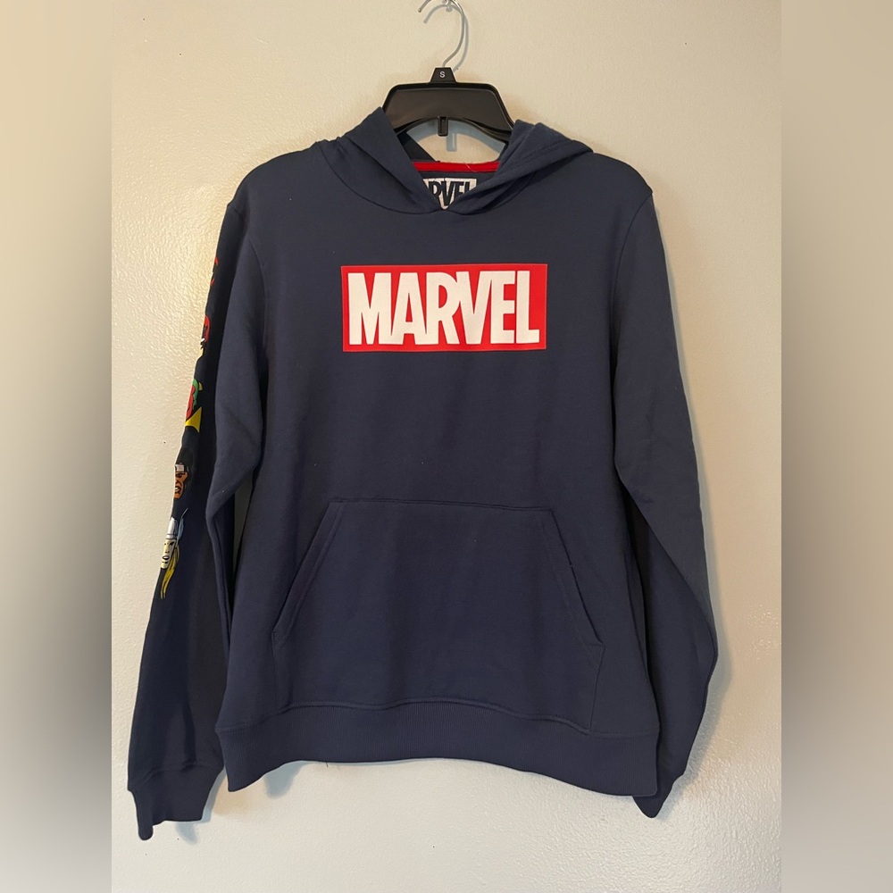 Boys Marvel Size XL Men's Dark Blue Hoodie with Red Logo